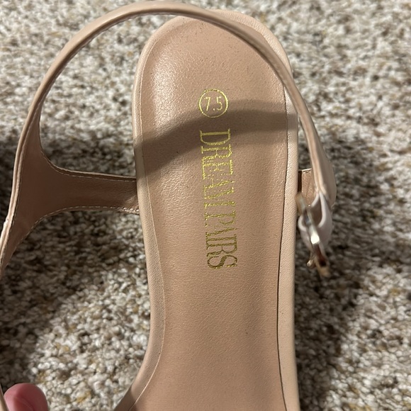 DREAM PAIRS Women’s Casual Dressy Wedge Sandals Cute Square Toe - Picture 2 of 4